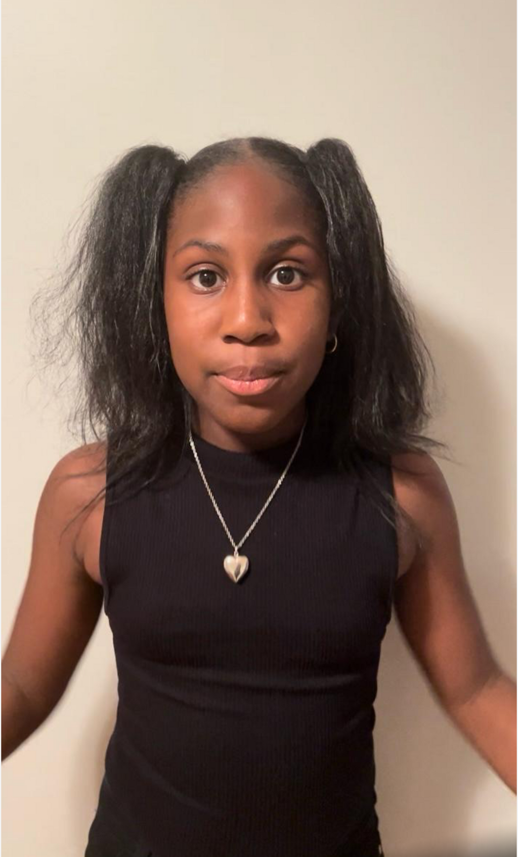 "MIRA MIRA" sleeveless fitted top "(MIRACLE'S FASHION)"